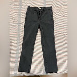 Madewell soft black “stovepipe” jeans size 29